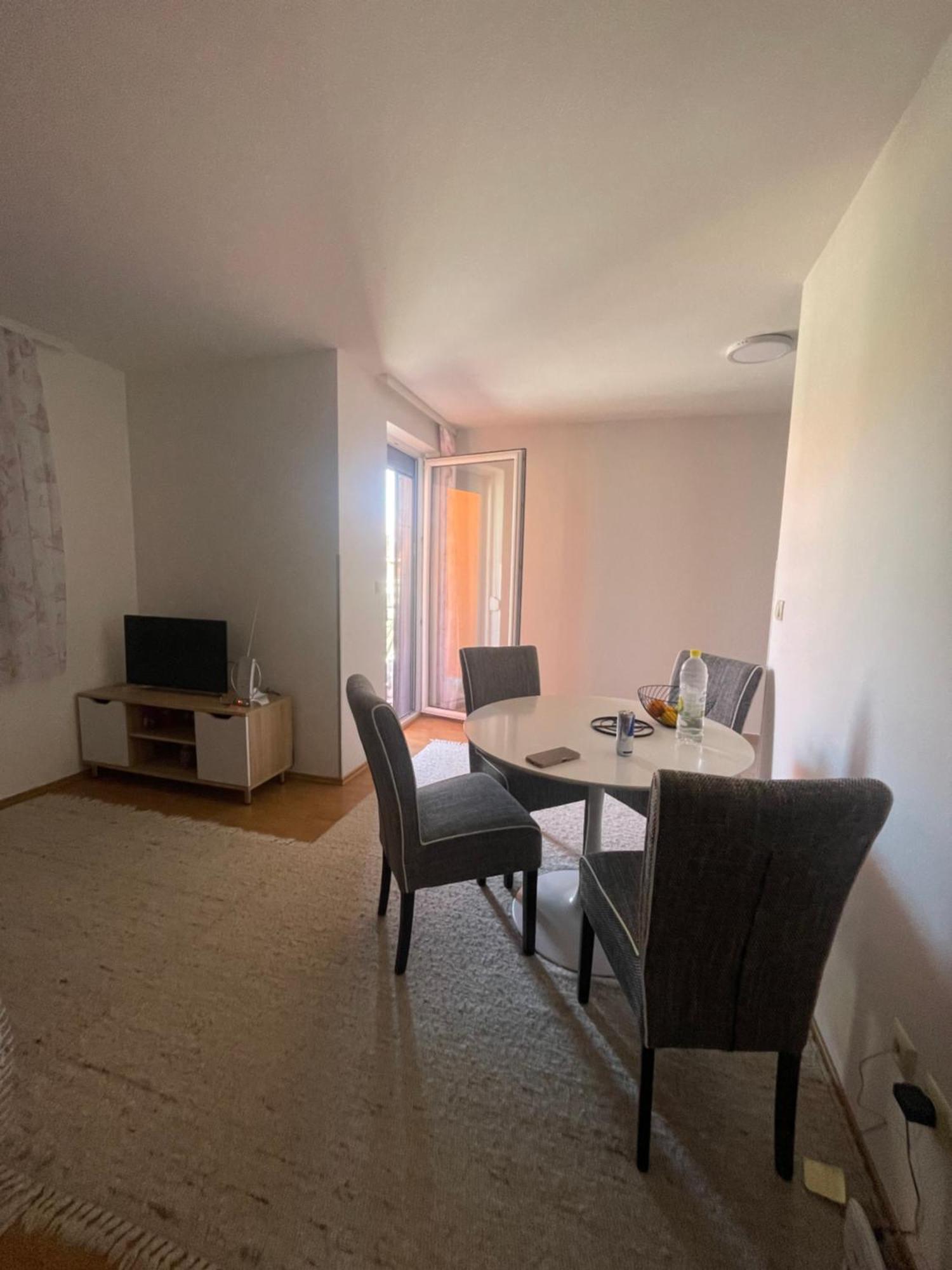 Nepostoji Apartment Bihac Luaran gambar